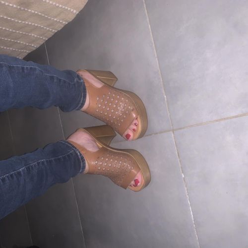 Beauty_feet_mym MYM